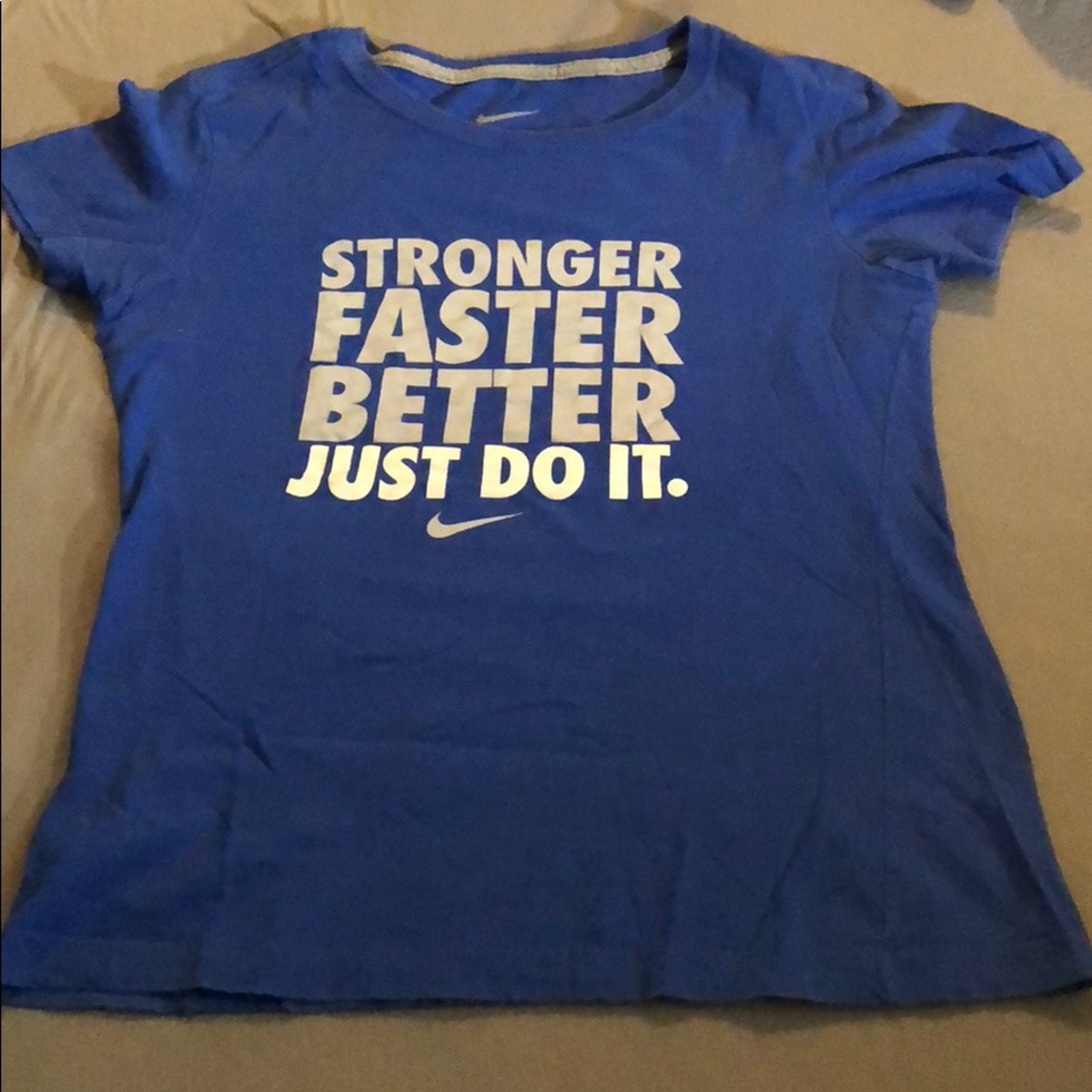Nike slim fit t-shirt